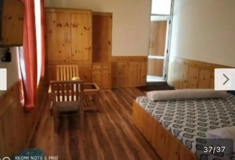 هاستل Jimmys Homestay