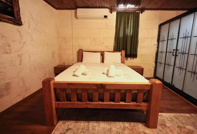 هاستل Osmanlı Konağı   şerif Paşa Butik Otel
