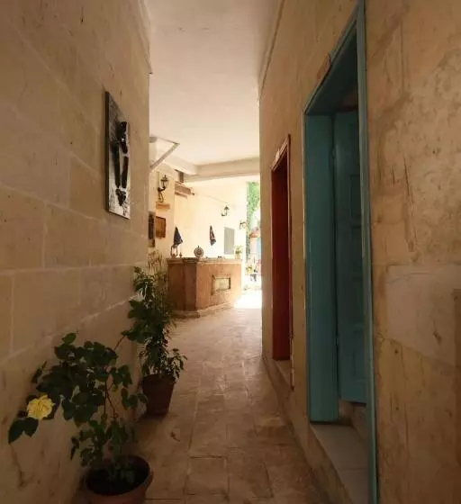 هاستل Osmanlı Konağı   şerif Paşa Butik Otel