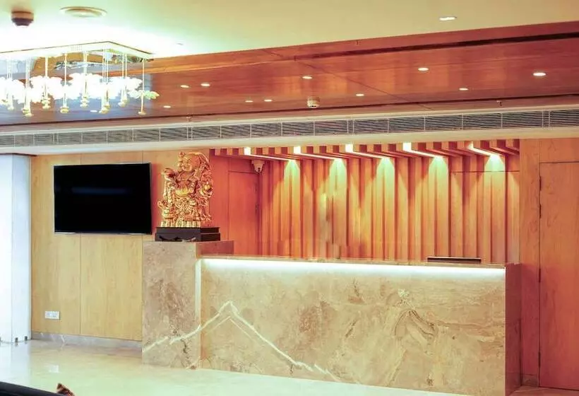هاستل Quality Inn Elite