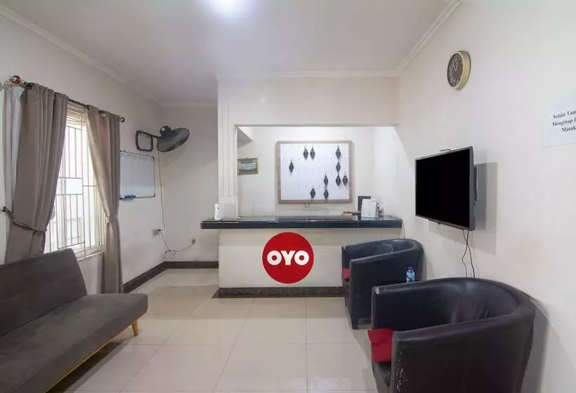 Hotelli Oyo 92602 Doesnami Syariah 2