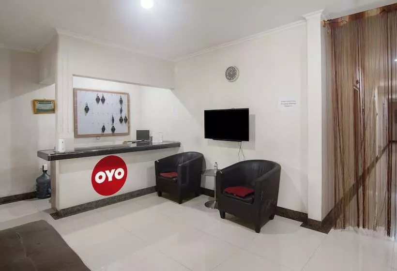 Hotelli Oyo 92602 Doesnami Syariah 2