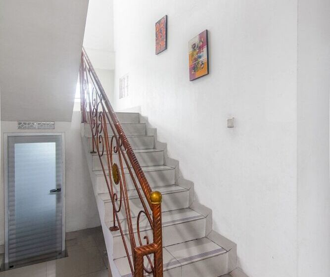 Hotel Oyo 92602 Doesnami Syariah 2