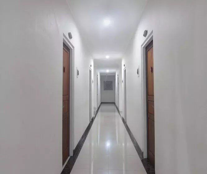 Hotelli Oyo 92602 Doesnami Syariah 2