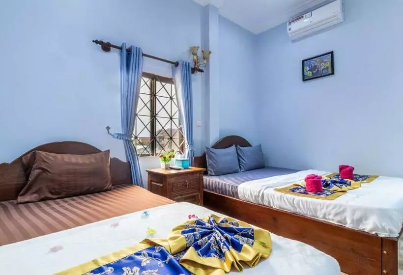 هتل Uptown Guest House