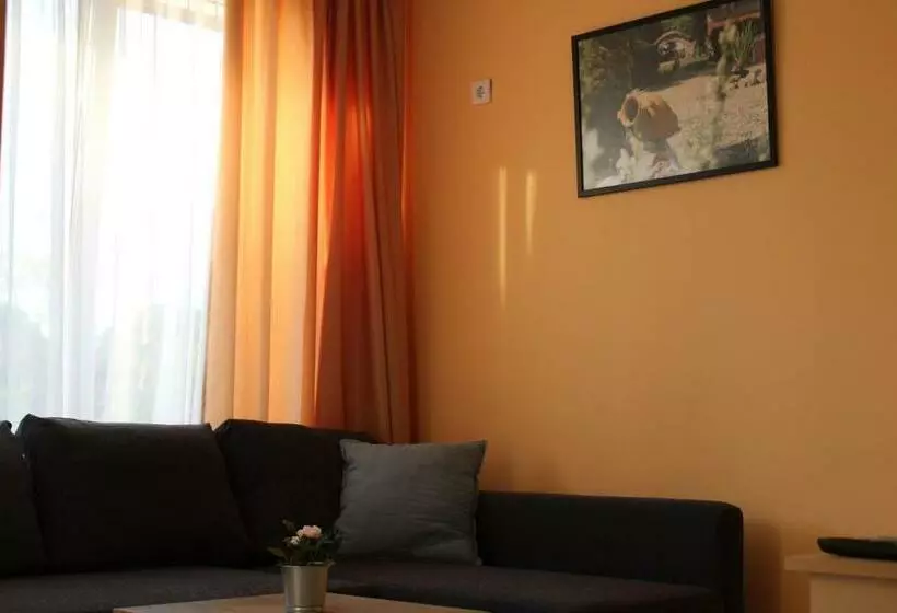 Majatalo къща за гости света марина