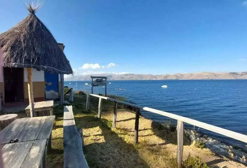 تختخواب و صبحانه Waynapicchu Lodge Isla De La Luna Bolivia