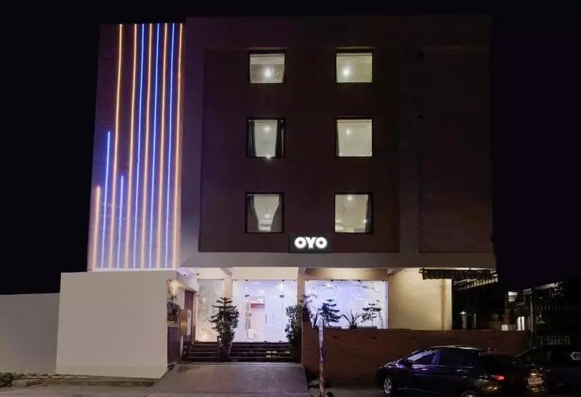 Capital O Hotel Pink Peral