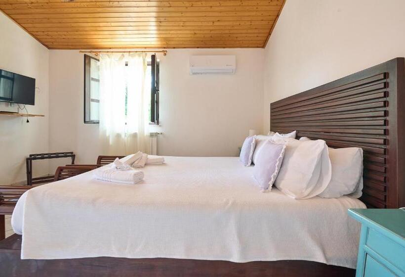 ホテル Podere Scoldasu   Nettuno