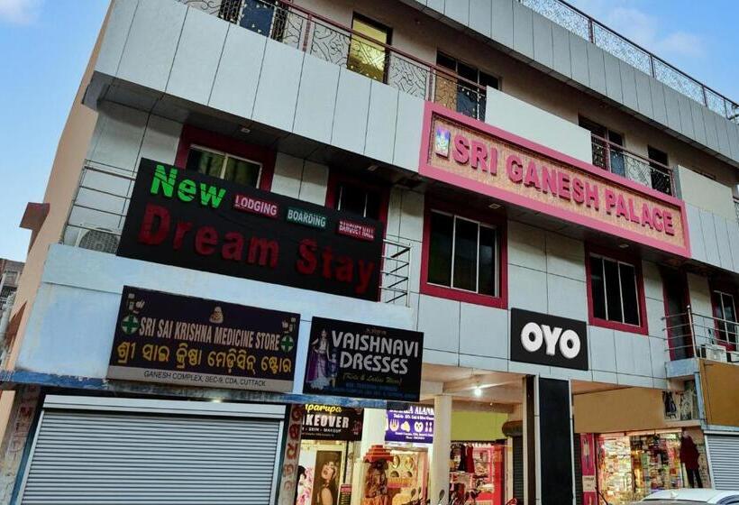 בית מלון כפרי Oyo Flagship 81399 New Dream Stay