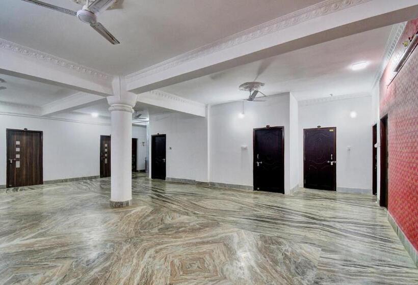 בית מלון כפרי Oyo Flagship 81399 New Dream Stay