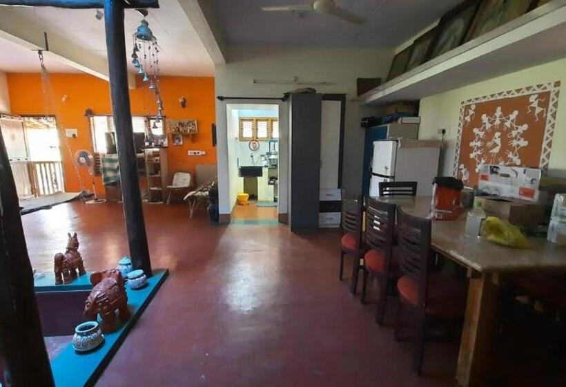 Отель Rathnamala Estate