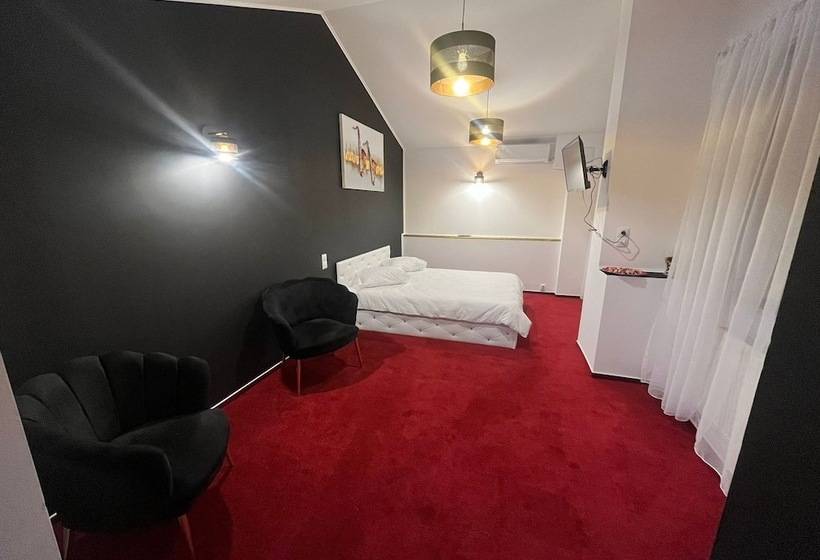 پانسیون Karma