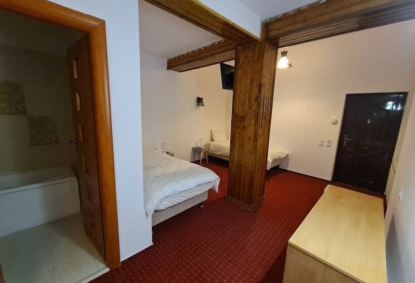 پانسیون Karma