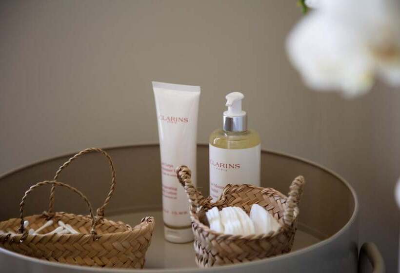 بنسيون La Bâtisse En Blanc