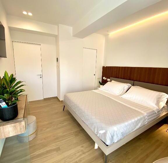 צימר Casa Degli Dei Tropea Luxury Rooms