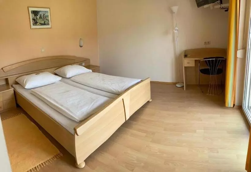 ベッドアンドブレックファースト Gasthof Zum Goldenen Löwen   Nebenhaus