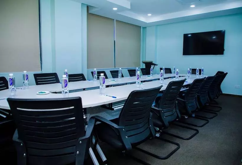 هتل Best Western Dodoma City