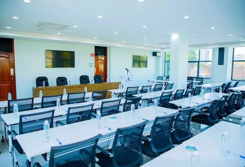 هتل Best Western Dodoma City