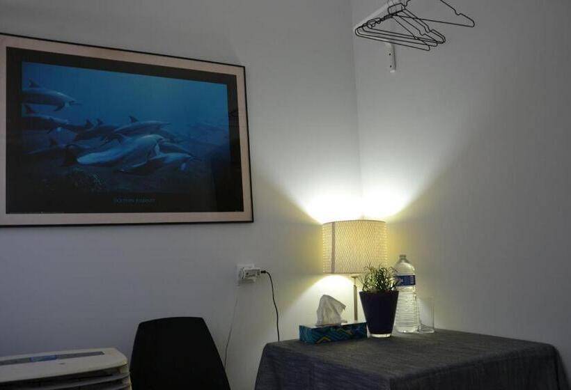 Leleka Hostel 4 Km Disneyland 30 Min Paris