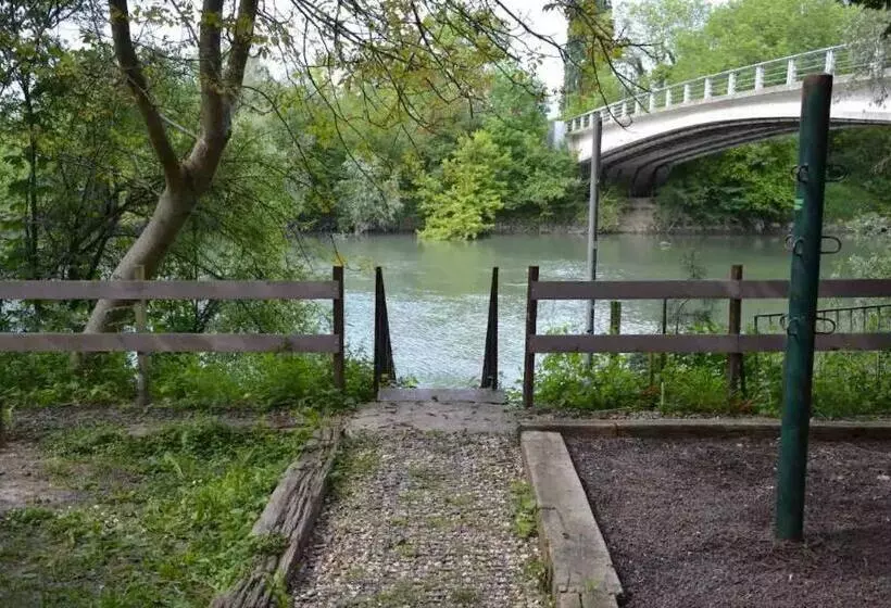 Leleka Hostel 4 Km Disneyland 30 Min Paris