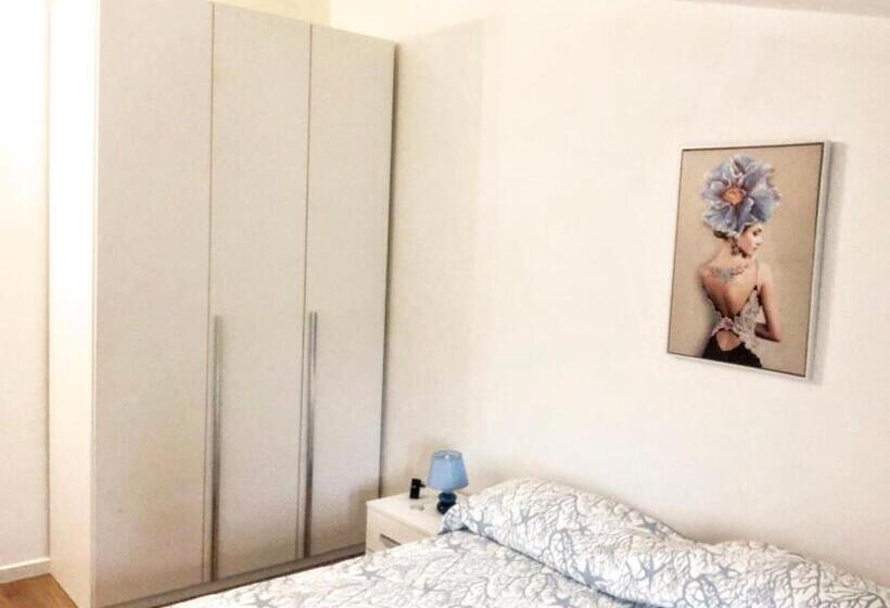 Pensjonat Algherolux Free Secured Parking For Cars And Motorbikes