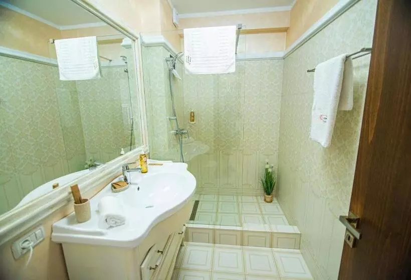 Alessio Hotel Residence