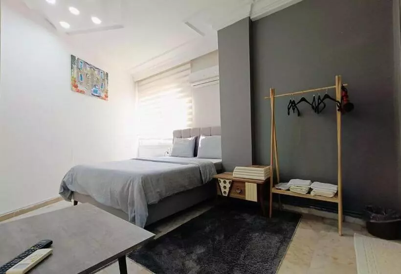 ホテル Grond Konaklama Mersin