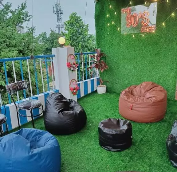 ペンション New Aroma Guest House