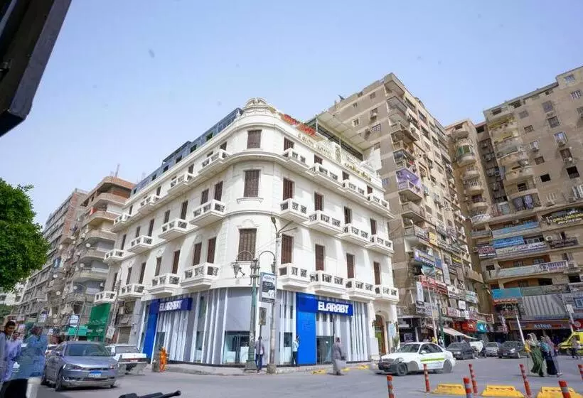 Savoy Hotel Elminya