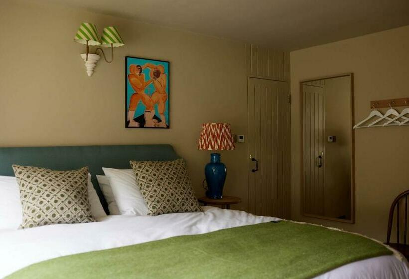 Общежитие The Queen S Head