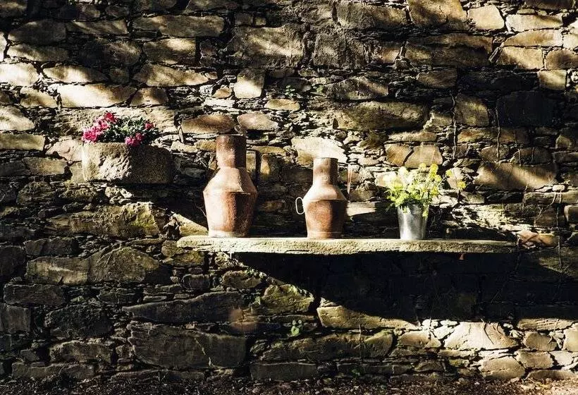 Hotelli Casa Do Santo   Wine & Tourism