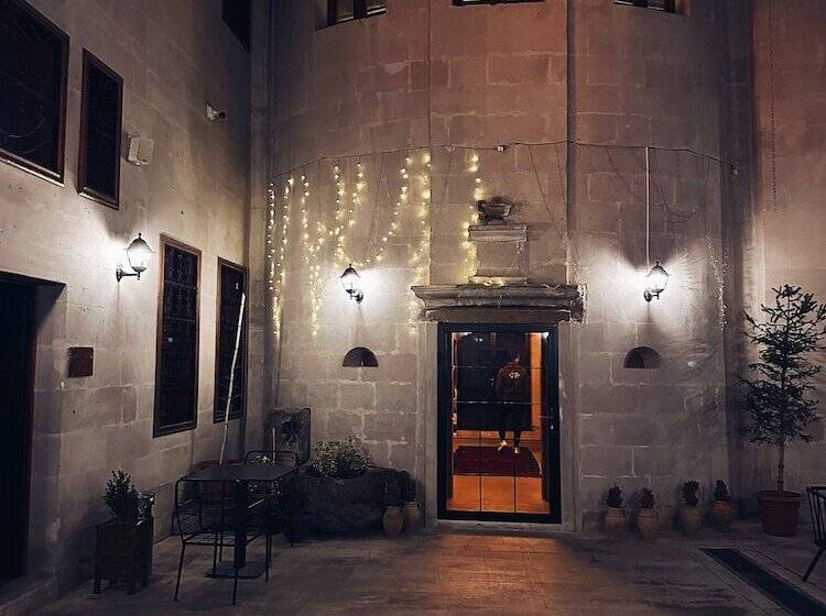 酒店 Four Mansions