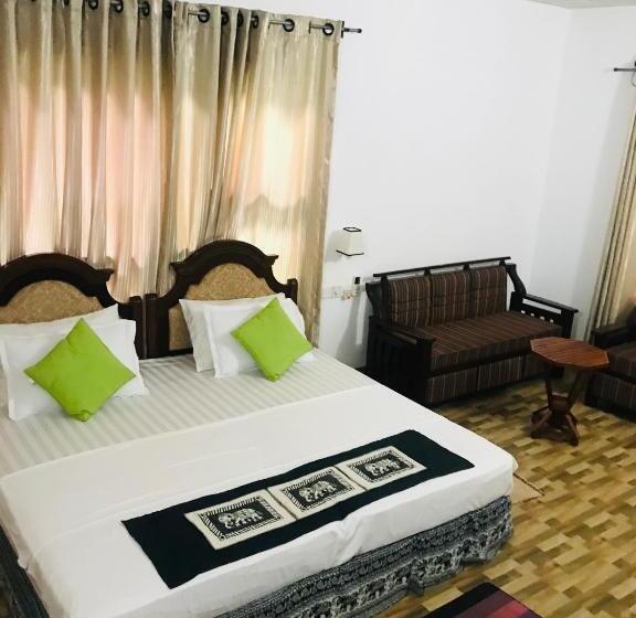 Hotel Green Senz By Wildflower