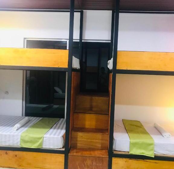 Hotel Green Senz By Wildflower