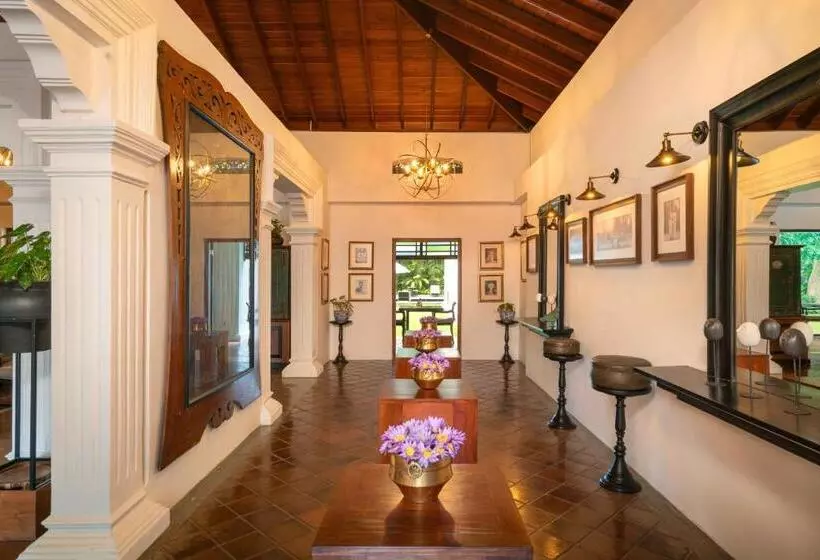Hotelli Taru Villas Kandy