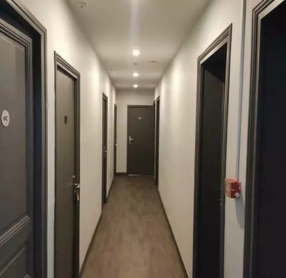 Retkeilymaja Le Palmier