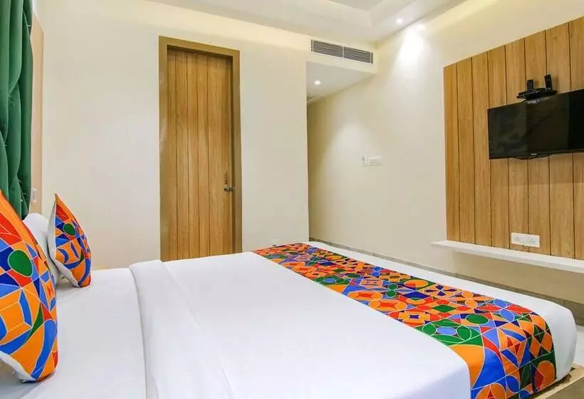 Fabhotel Punjab Pride