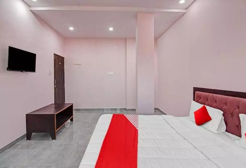 Hotelli Oyo Flagship 81359  Anand In