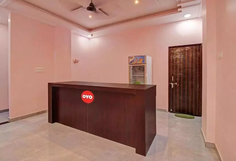 Hotelli Oyo Flagship 81359  Anand In