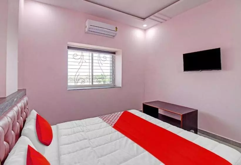 Hotelli Oyo Flagship 81359  Anand In