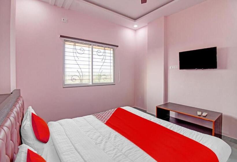 Hotel Oyo Flagship 81359  Anand In