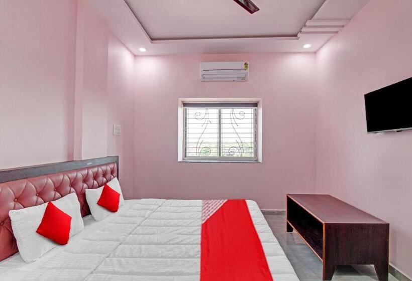 Hotel Oyo Flagship 81359  Anand In