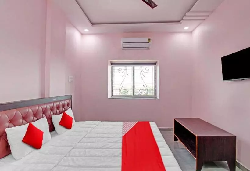Hotelli Oyo Flagship 81359  Anand In