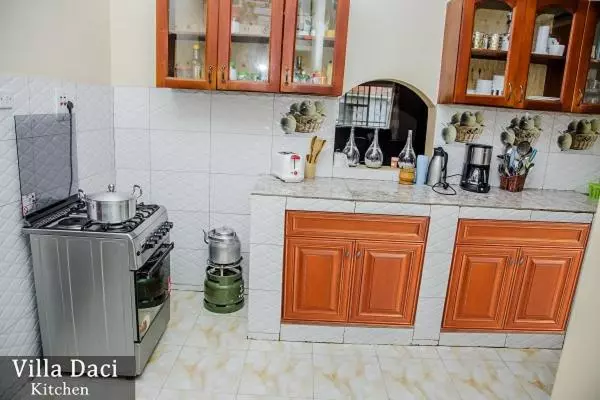 پانسیون Villa Daci