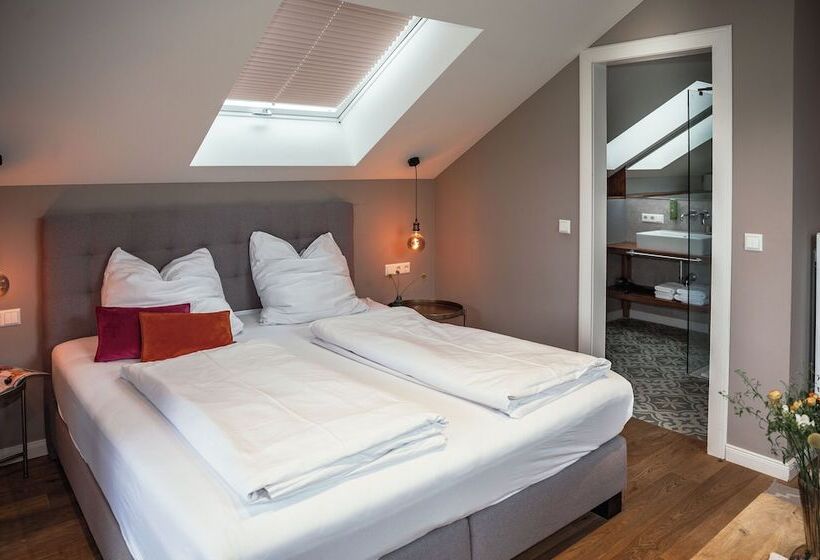 Allgäuer Genusshotel Und Historischer Dorfgasthof Hirsch