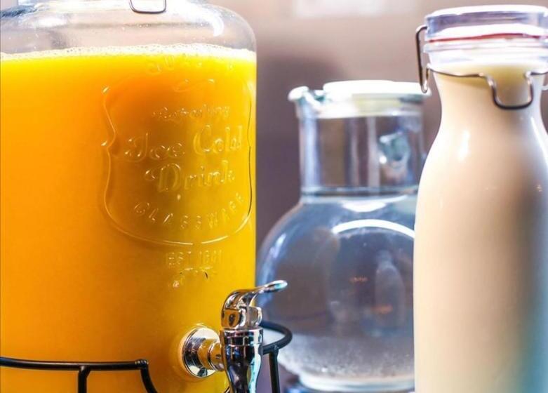 Hagen`s Hotel Eat & Meet Restaurant Bar Lounge