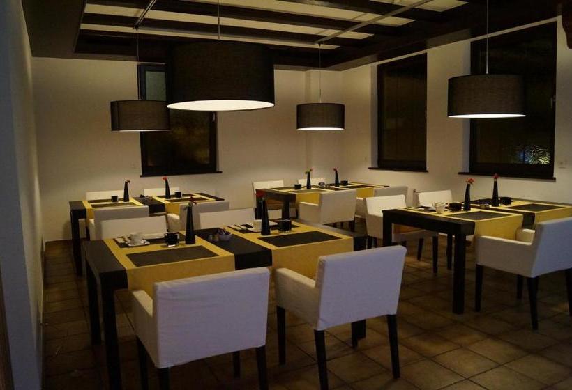 בית מלון כפרי Am Kirchplatz