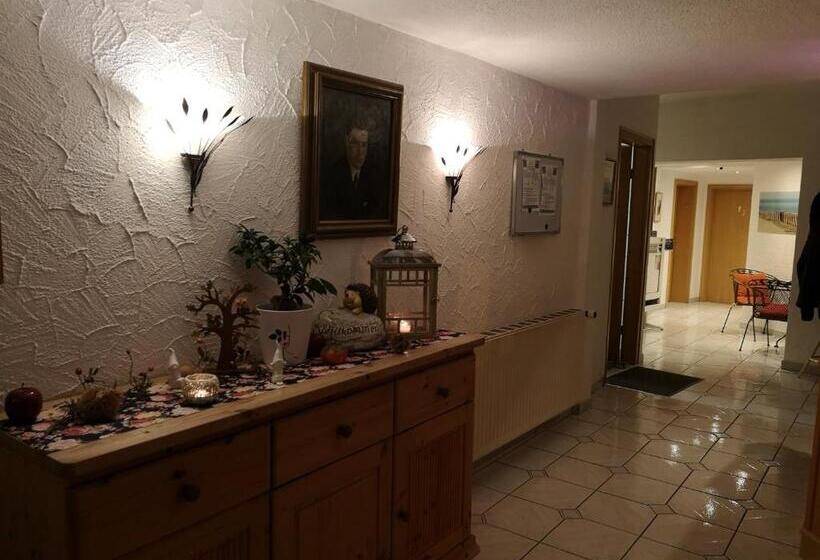 호텔 Dreikonig & Restaurant Seegourmet