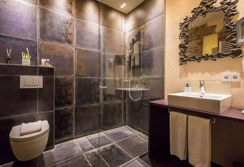 Hotelli Farmerhauslodge